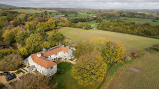 Contemporary Farmhouse South Downs National Park