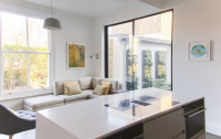 London contemporary courtyard extension