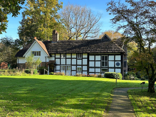 Blue Idol Quaker Meeting Billinghurst